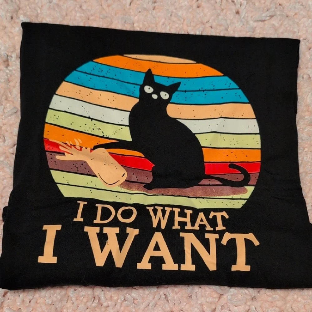 MISSLOOK Black Cat Attitude T-Shirt